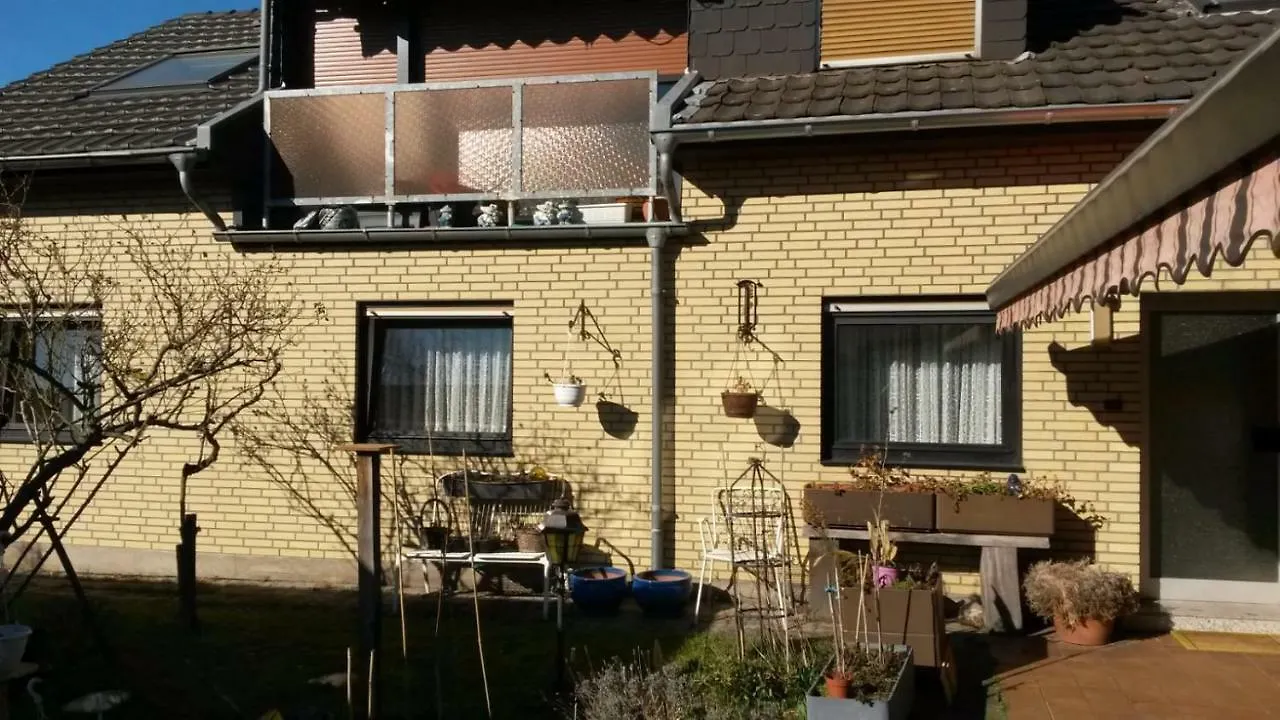 دوسلدورف Messe Zimmer Diezelweg ألمانيا